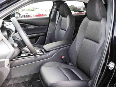 Mazda CX-30 2.5 E-Skyactiv  G 140 Homura (2025) - Photo 8