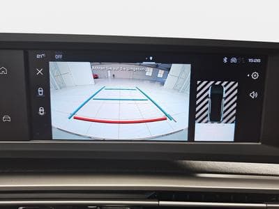 Peugeot 3008 1.2 Hybrid 145 E-DSC6 Allure (2025) - Photo 10