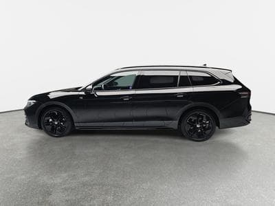 VW Passat 2.0 TDi DSG 150 R-Line (2025) - Photo 5