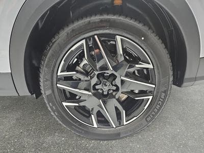 Peugeot 5008 1.2 PureTech 146 e-DSC6 GT (2025) - Foto 6