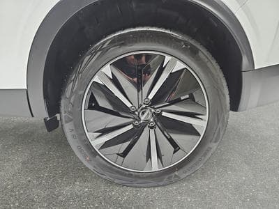 Nissan Qashqai 1.3 DIG-T MHEV 158 Tekna (2025) - Foto 6