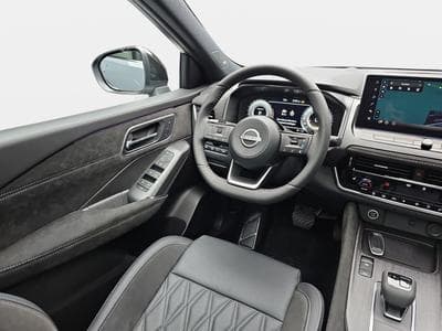 Nissan Qashqai 1.3 DIG-T MHEV 158 X-tronicTekna + (2025) - Photo 8