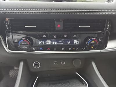 Nissan X-Trail 1.5 VC-T MHEV 163 AUTO N-Connecta (2025) - Foto 10