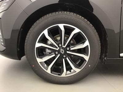 Renault Clio 1.0 TCE EDC 90 Techno (2025) - Foto 7