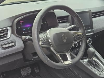 Renault Clio 1.0 TCE EDC 90 Techno (2025) - Foto 8