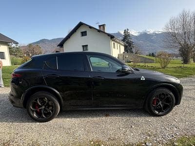 Alfa-Romeo Stelvio 2.9 V6 Bi-turbo Quadrifoglio Q4 Kamera FULL OPTIONS PANO*ACC (2018) - Foto 4