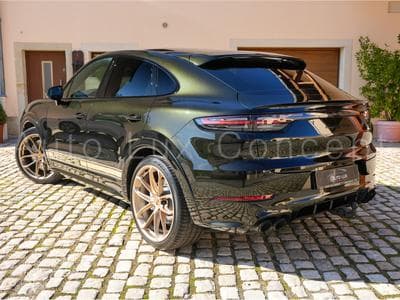 Porsche Cayenne Turbo Coupé (2022) - Foto 4