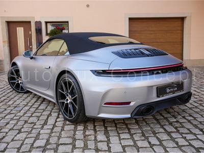 Porsche 911 911 Carrera Cabriolet (2026) - Photo 4