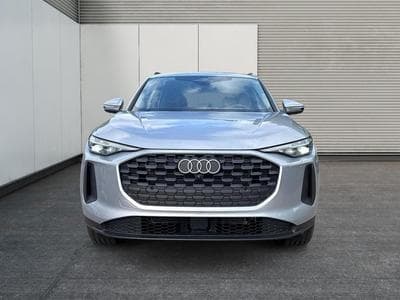 Audi Q5 Basis (2025) - Photo 2