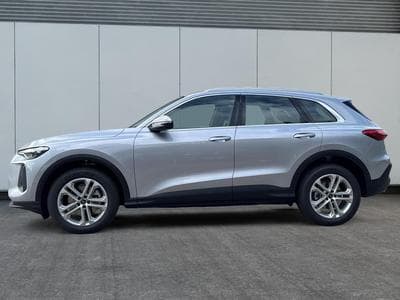 Audi Q5 Basis (2025) - Photo 3