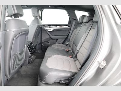 VW Touareg 3.0 TDI 210 kW 4Motion R-Line (2025) - Photo 11