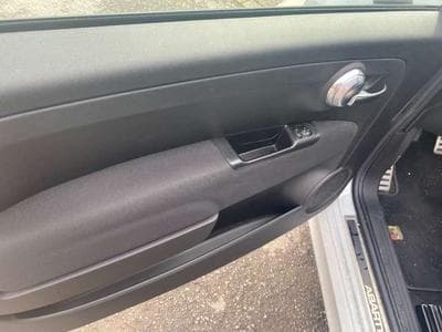 Fiat 500 Abarth 595 BVA PACK BEATS AUDIO (2022) - Photo 8