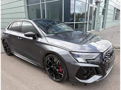 Audi RS3 Sportback - LED Matrix - Toit ouvrant panoramique - Surround (2022) - Photo 1