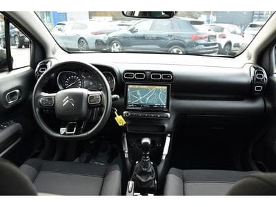 Citroën C3 Aircross Aircross 1.5 BlueHDI Shine REGUL GPS LANE (2022) - Foto 9