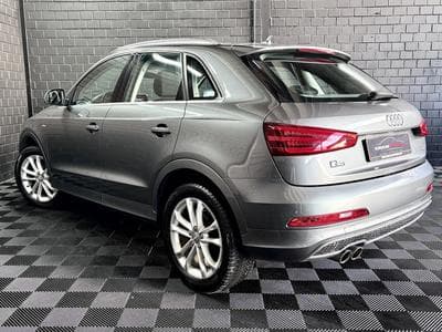 Audi Q3 2.0 TDI S-Line Selection 140 CV *Sièges Chauff* (2014) - Photo 4