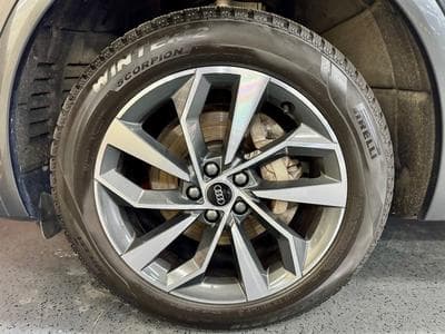 Audi Q5 Q5 SB 40 TDi 2.0 204cv Auto QUATTRO S-LINE intérieur (2023) - Foto 3