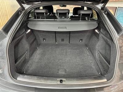 Audi Q5 Q5 SB 40 TDi 2.0 204cv Auto QUATTRO S-LINE intérieur (2023) - Foto 7