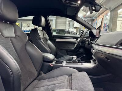 Audi Q5 Q5 SB 40 TDi 2.0 204cv Auto QUATTRO S-LINE intérieur (2023) - Foto 8