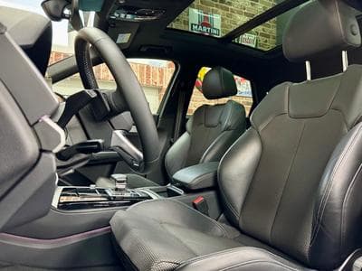 Audi Q5 Q5 SB 50 TFSi e 2.0 265cv Auto QUATTRO S-LINE intérieur (2023) - Foto 5