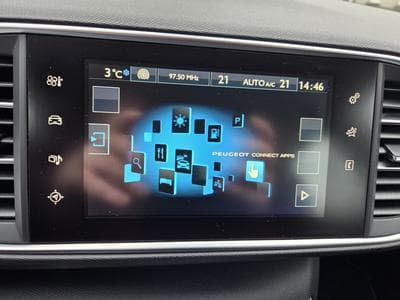 Peugeot 308 1.6 Hdi 100 CV Garantie 12 Mois (2015) - Photo 7