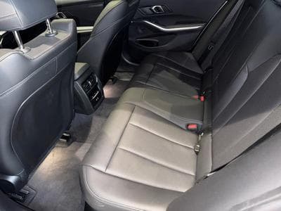 BMW 320 320i M-Sport (2024) - Foto 13