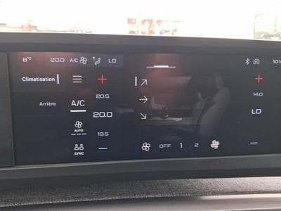 PEUGEOT 5008 Hybrid 145ch Allure e-DCS6 (2025) - Photo 12