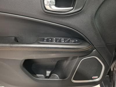 Jeep Compass 1.4 LIMITED 170 4X4 LIMITED BEATS, AUTO, CUIR, NAVI,PDC (2020) - Foto 9