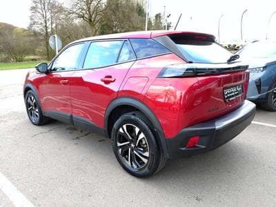 Peugeot 2008 Active-Pack (2023) - Photo 1