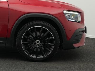 Mercedes GLB 220 d 4M AMG-Line Multi+Pano+AHK+360° (2021) - Photo 8