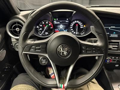 Alfa-Romeo Giulia Giulia Veloce (2019) - Foto 8