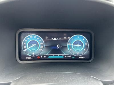 Hyundai Kona HEV 1.6 GDi Twist Techno Pack DCT (2020) - Photo 8