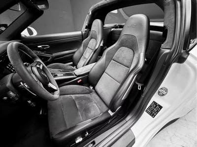 Porsche 911 911 991.2 Targa 4 GTS - APPROVED 2027 (2018) - Photo 11