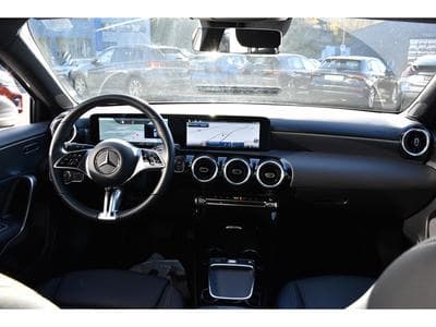 Mercedes A 180 CDI Progressive 8G-DCT CUIR GPS LANE PARK CAM 1° MAIN (2024) - Photo 8