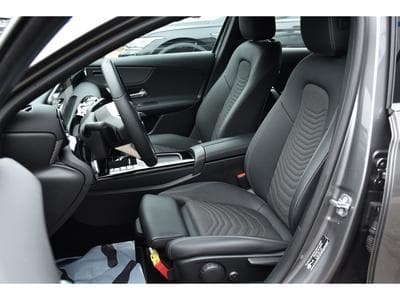 Mercedes A 180 CDI Progressive 8G-DCT CUIR GPS LANE CAM 1° MAIN (2024) - Photo 5