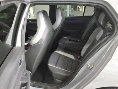 VW Golf GTD 2.0 TDI DSG7 200 CV *ATTELAGE* *PANO* DCC* MATRIX * HARM (2023) - Photo 8