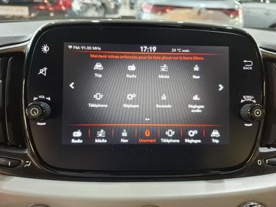 Fiat 500 CABRIO, Dolce Vita,1.0 Hybrid 70, 1 HAND, NAVI, CUIR,ALU 15' (2020) - Foto 14