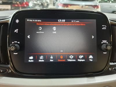 Fiat 500 CABRIO, Dolce Vita,1.0 Hybrid 70, 1 HAND, NAVI, CUIR,ALU 15' (2020) - Foto 15