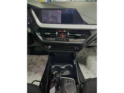 BMW 118 i AUTO  LED NAVI (2020) - Photo 11