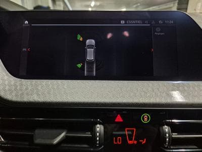 BMW 118 i AUTO  LED NAVI (2020) - Foto 12