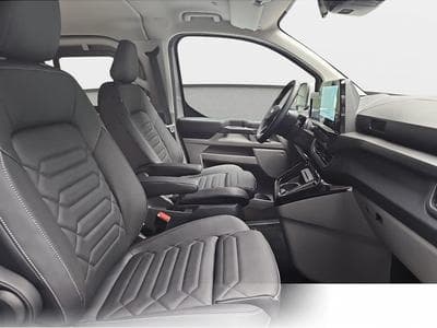 Ford Tourneo (2026) - Photo 15