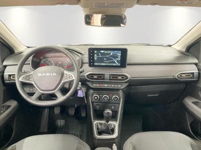 Dacia Sandero Stepway Expression TCe 90 (2025) - Photo 9