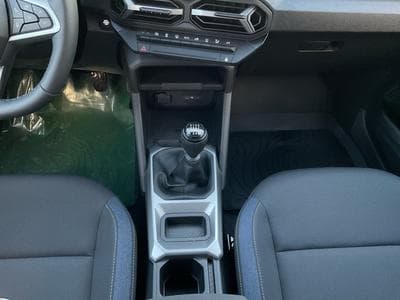 Dacia Duster Journey TCe 130 (2024) - Photo 10