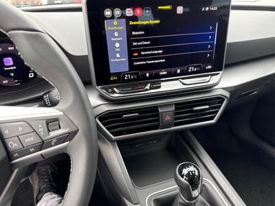 Seat Leon Style (2026) - Photo 9