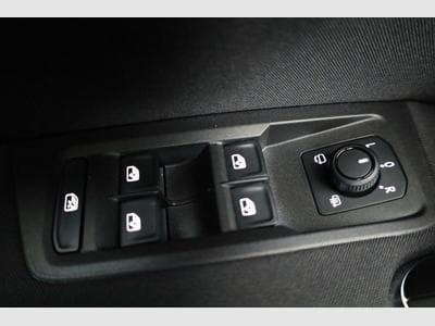 VW Touran Comfortline BMT/Start-Stopp (2026) - Photo 7