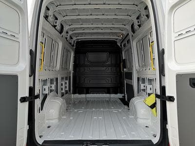VW Crafter Kasten 35 mittellang Hochdach FWD (2026) - Foto 8