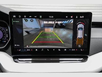 Skoda Octavia Kombi 1,5 eTSI (2026) - Photo 15