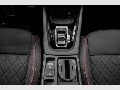 Skoda Octavia Kombi 2,0 TSI (2025) - Photo 12