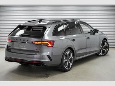 Skoda Octavia Kombi 2,0 TSI (2025) - Photo 2