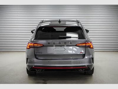 Skoda Octavia Kombi 2,0 TSI (2025) - Photo 3
