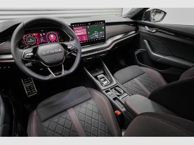 Skoda Octavia Kombi 2,0 TSI (2025) - Photo 6